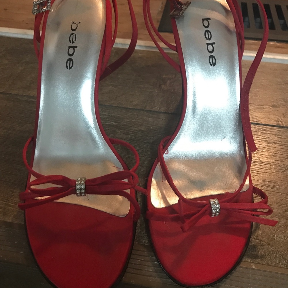 Red heels with diamonds